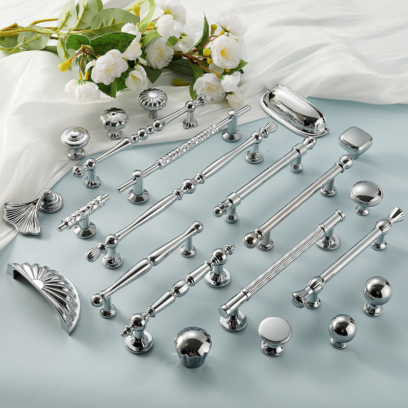 Helder chroom zilver kledingka - Furniture Hardware Restoration recensie en prijs